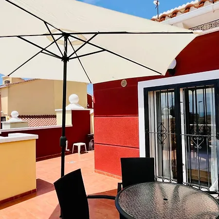 Semesterbostad De Leon